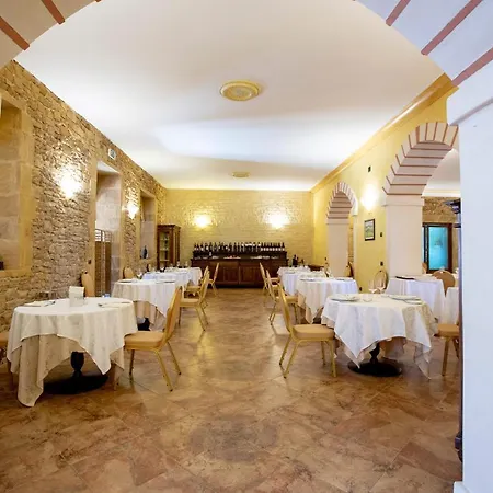 Il Podere Hotel Syrakuzy